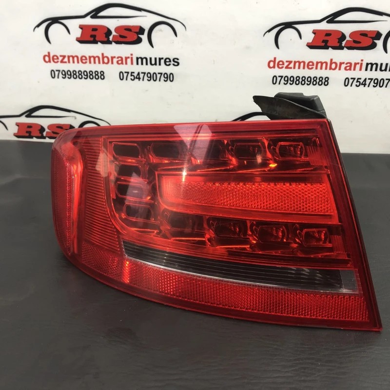 Stop stanga caroserie Audi A4 B8 2009