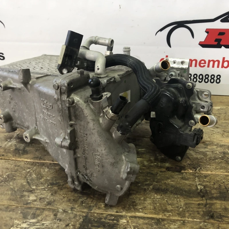 Galerie de admisie / Volkswagen Passat B8 2016 / Motor, racire si evacuare