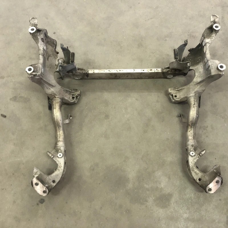 Punte fata / Audi A4 B8 2011 / Directie si suspensie