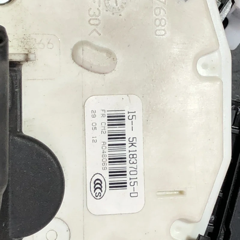 Iala broasca usa stanga fata / Volkswagen Sharan 7N 2013 / Caroserie, oglinzi si faruri
