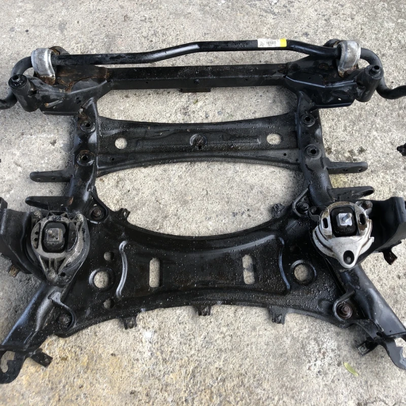 Punte fata / BMW X3 F25 2011 / Directie si suspensie