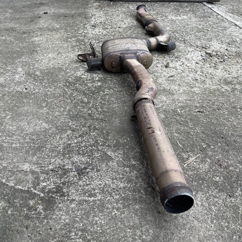 Toba intermediara / Mercedes-Benz E Class W212 2016 / Motor, racire si evacuare