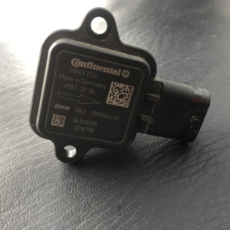 Debitmetru / BMW X3 F25 2011 / Audio si electronice