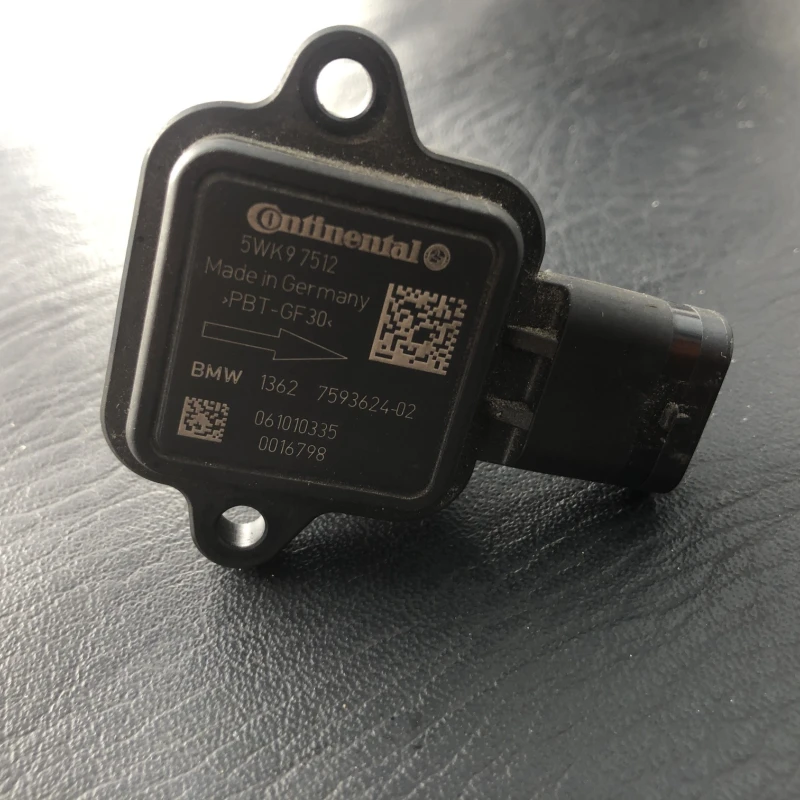 Debitmetru / BMW X3 F25 2011 / Audio si electronice