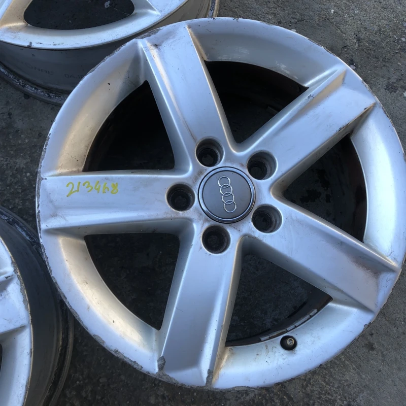 Jante aliaj 16 / Audi A4 B8 2011 / Jante si roti