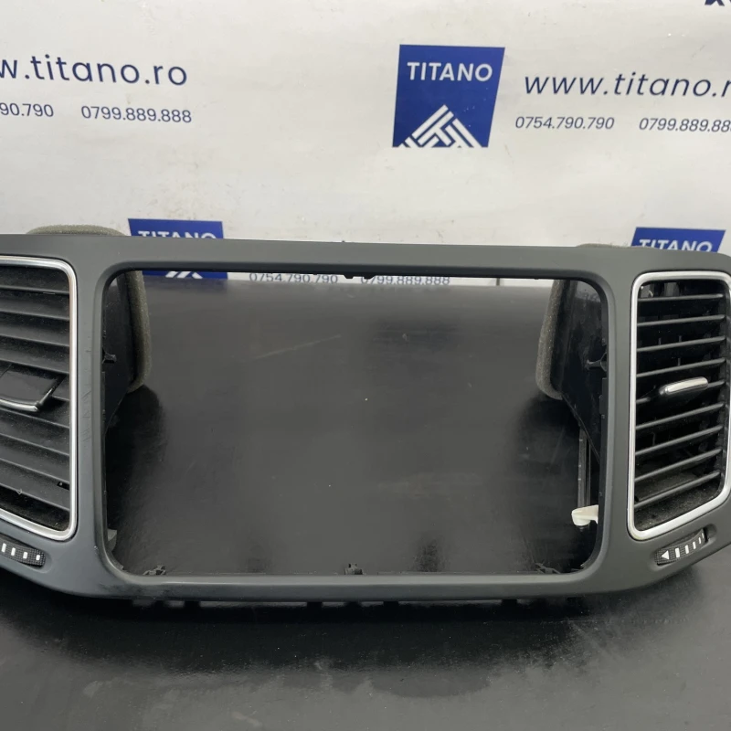 Grila aer bord / Volkswagen Sharan 7N 2013 / Interior