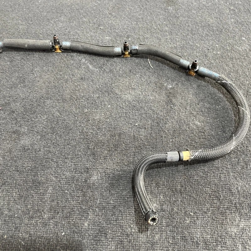 Furtun retur injectoare Volkswagen Passat B7 2013