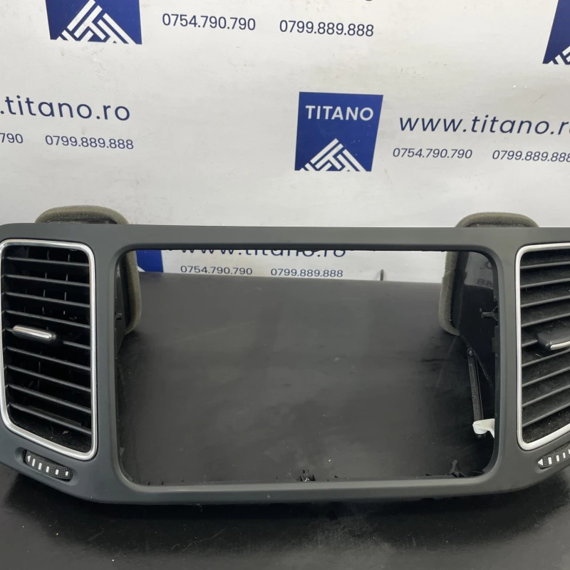 Grila aer bord / Seat Alhambra 7N 2012 / Interior