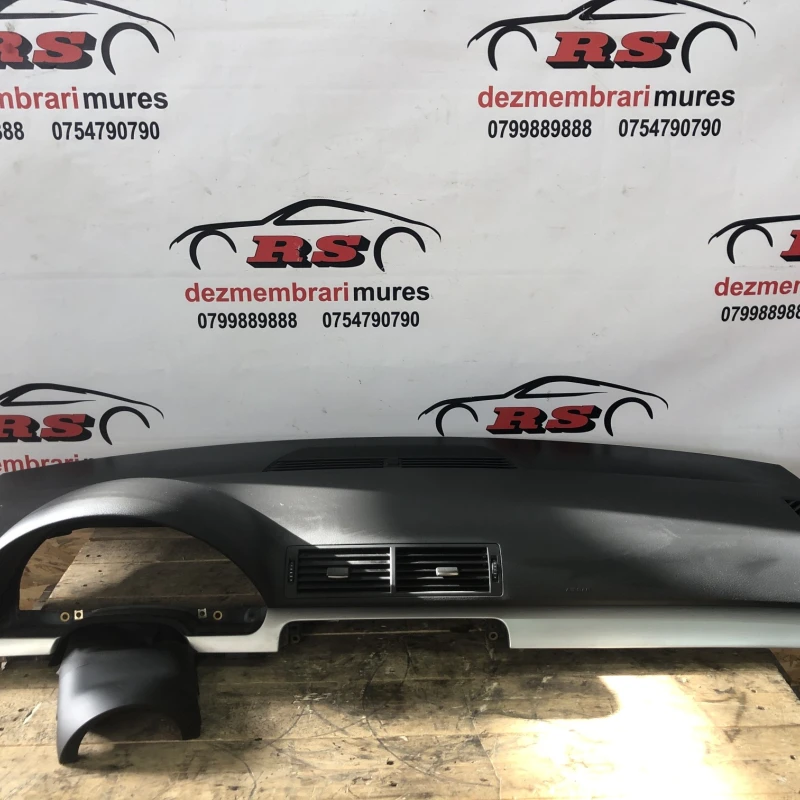 Plansa bord cu airbag pasager Audi 