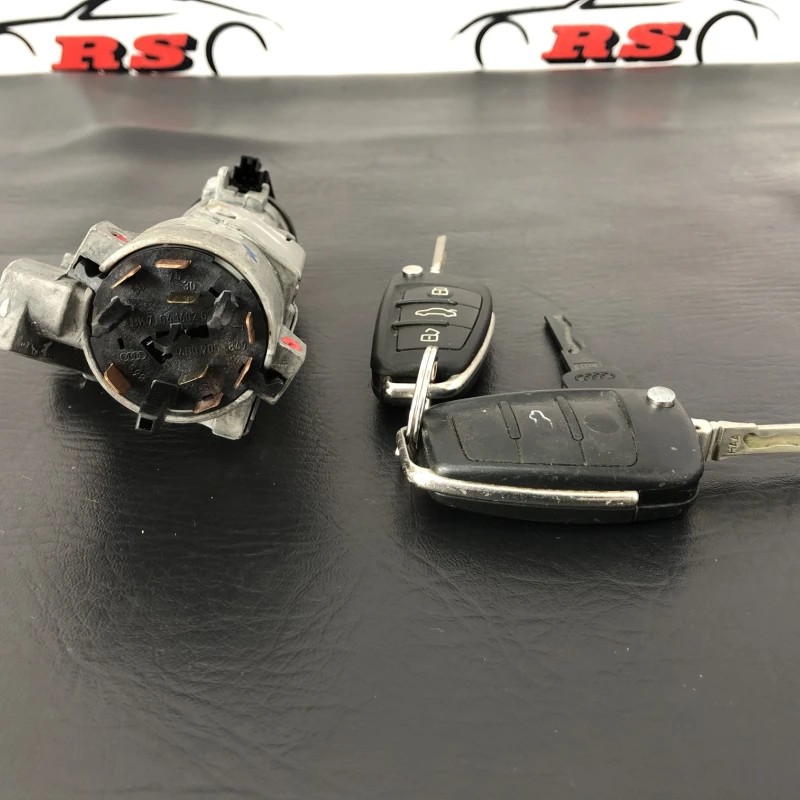 Contact cu cheie / Audi A4 B7 2006 / Interior