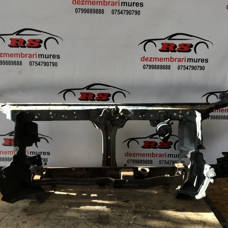 Trager / Nissan Navara D40 2007 / Caroserie, oglinzi si faruri