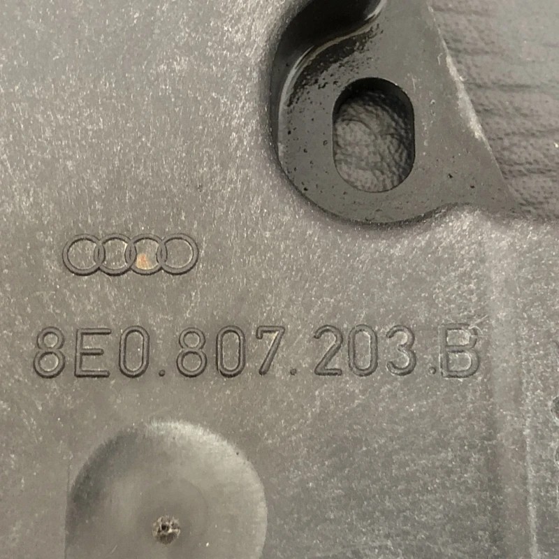Suport bara fata stanga - dreapta / Audi A4 B7 2006 / Caroserie, oglinzi si faruri