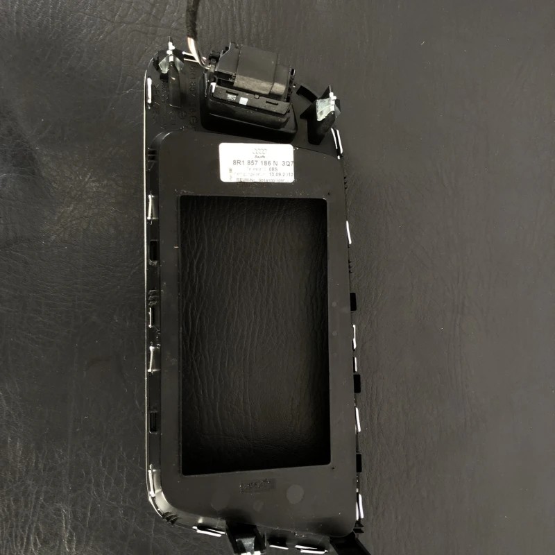 Ornament trim display navigatie / Audi Q5 8R 2012 / Interior