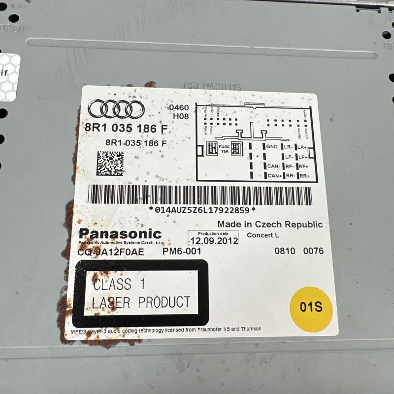 Radio CD / Audi Q5 8R 2012 / Audio si electronice