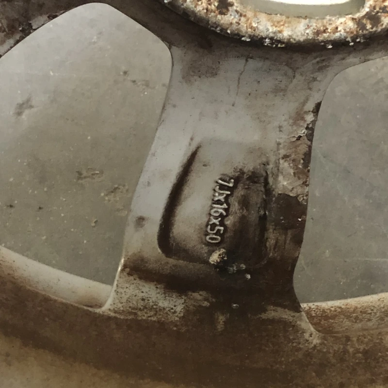 Jante aluminiu 16 / Volkswagen Golf MK6 2010 / Jante si roti