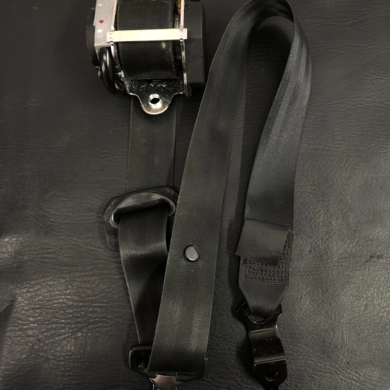 Centura stanga fata / Seat Ibiza 6J 2011 / Interior