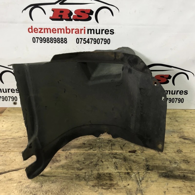 Carenaj stanga fata mic Volkswagen Golf MK6 2010