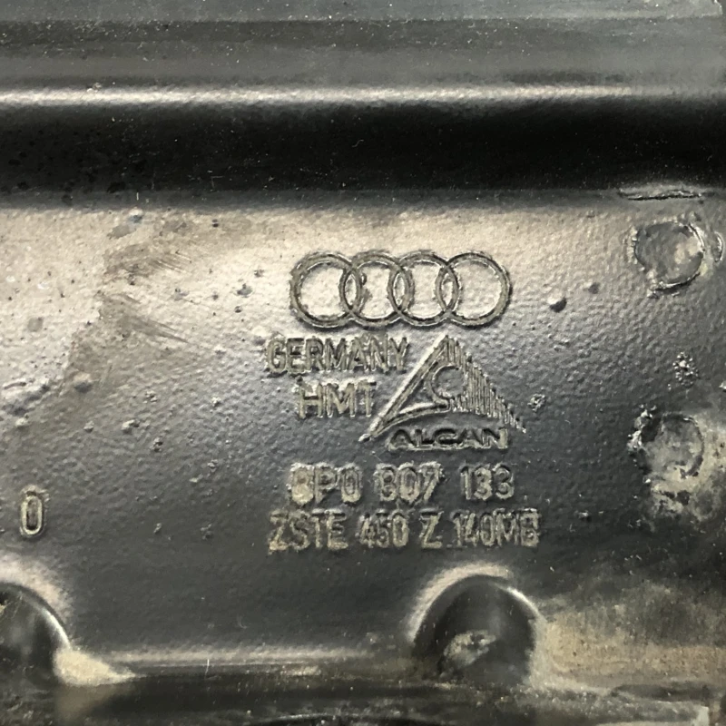 Cap lonjeron stanga / Audi A3 8P 2008 / Caroserie, oglinzi si faruri
