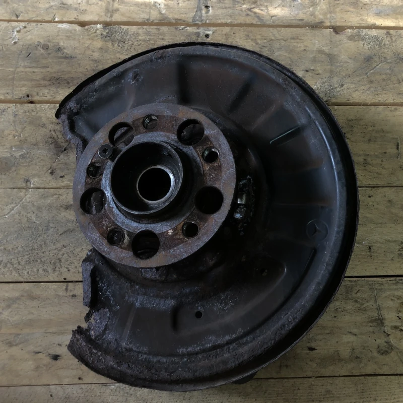 Fuzeta dreapta spate / Mercedes-Benz C Class W204 2010 / Directie si suspensie
