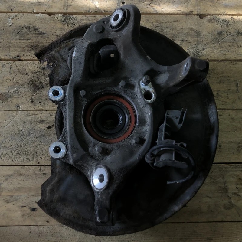 Fuzeta dreapta spate / Mercedes-Benz C Class W204 2010 / Directie si suspensie