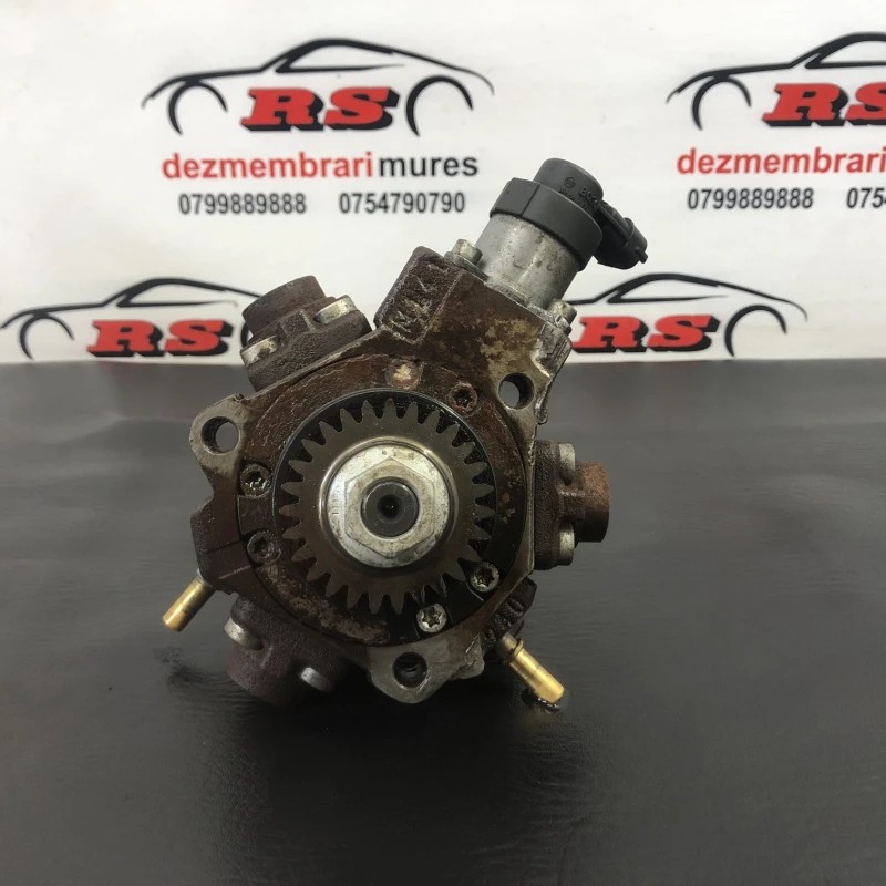 Pompa de injectie inalte / Opel Vivaro Vivaro A 2011 / Motor, racire si evacuare