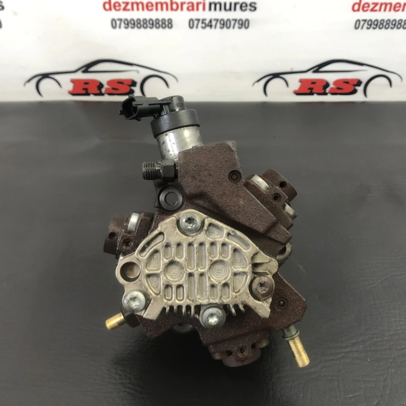 Pompa de injectie inalte / Opel Vivaro Vivaro A 2011 / Motor, racire si evacuare