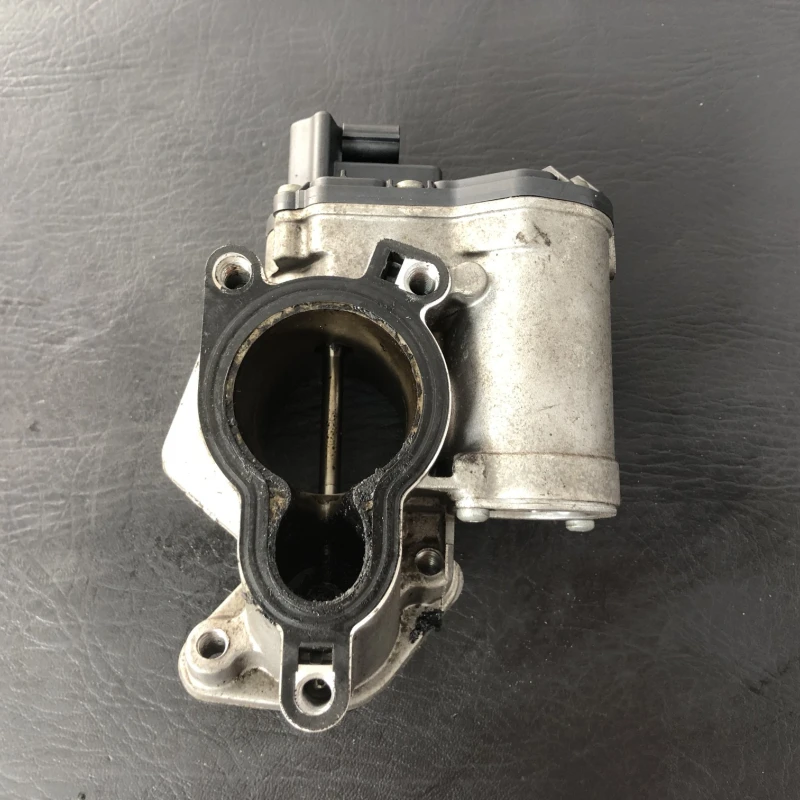 Egr / Nissan Qashqai J10 2011 / Motor, racire si evacuare