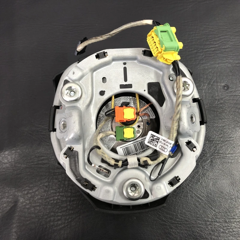 Airbag volan / Audi A4 B8 2009 / Interior