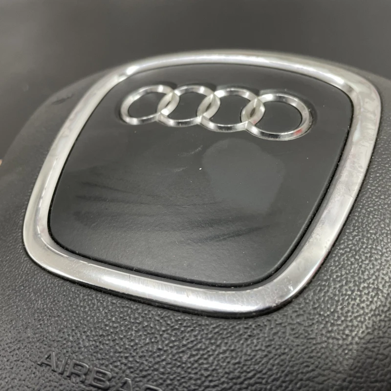 Airbag volan / Audi A4 B8 2010 / Interior