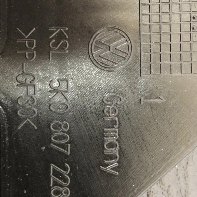 Suport far dreapta / Volkswagen Golf MK6 2012 / Caroserie, oglinzi si faruri