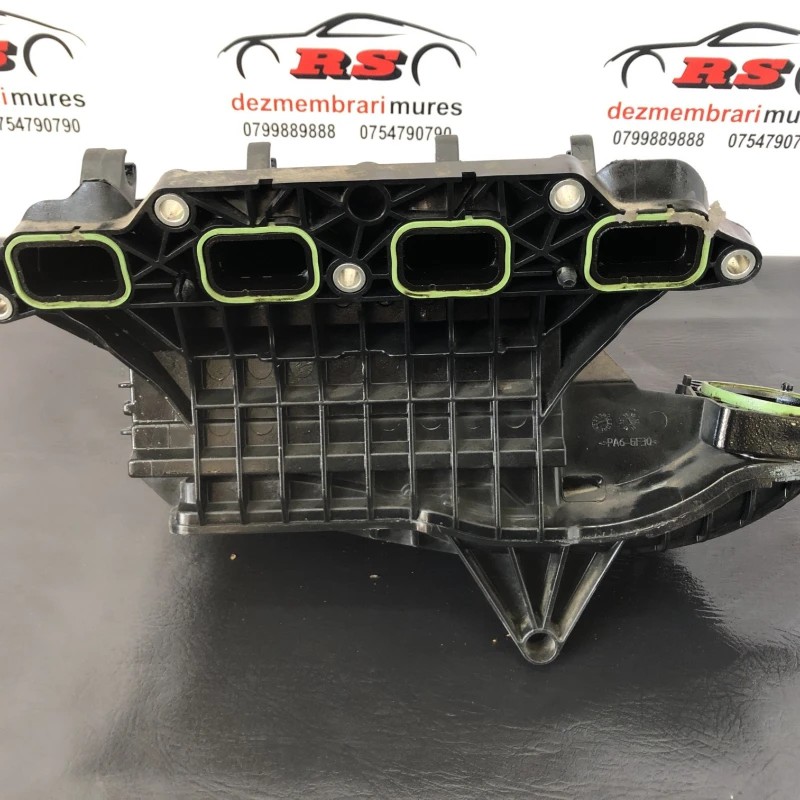 Galerie de admisie / Volkswagen Golf MK6 2012 / Motor, racire si evacuare