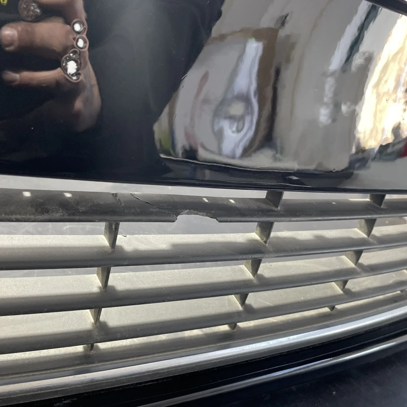 Bara fata / Volkswagen Golf MK6 2010 / Caroserie, oglinzi si faruri