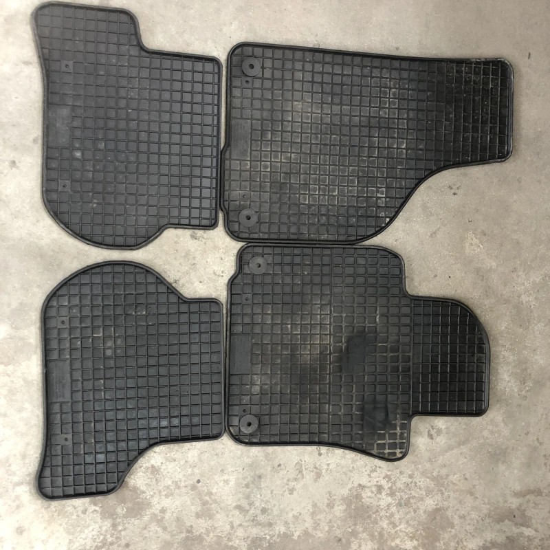 Presuri / Volkswagen Golf MK6 2012 / Interior