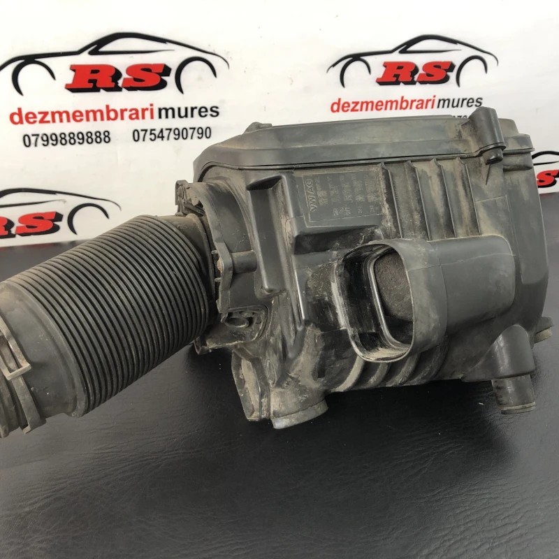 Carcasa filtru aer / Volkswagen Golf MK6 2012 / Motor, racire si evacuare