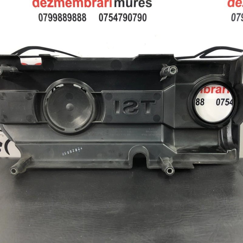 Capac motor / Volkswagen Golf MK6 2012 / Motor, racire si evacuare