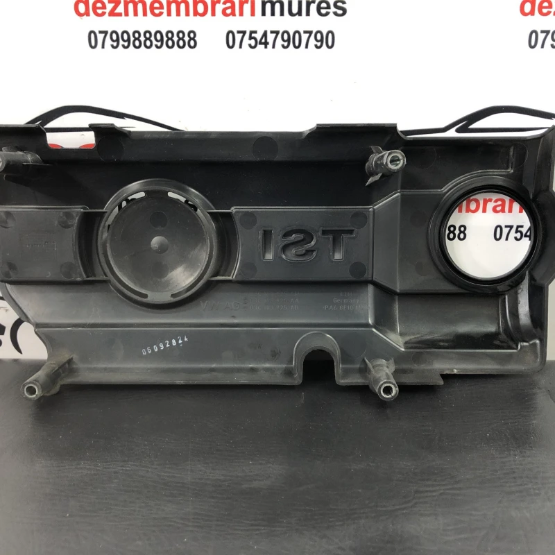 Capac motor / Volkswagen Golf MK6 2012 / Motor, racire si evacuare