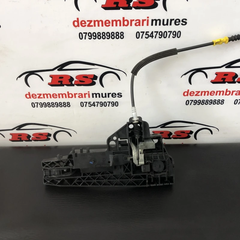 Maner usa stanga spate / Audi A4 B8 2010 / Caroserie, oglinzi si faruri