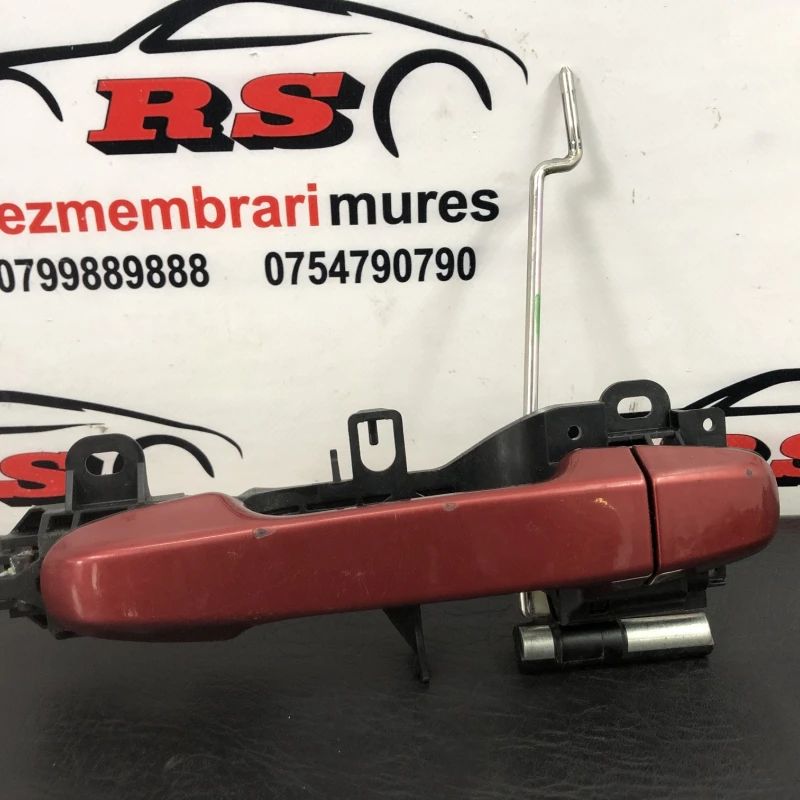 Maner usa dreapta fata Toyota 