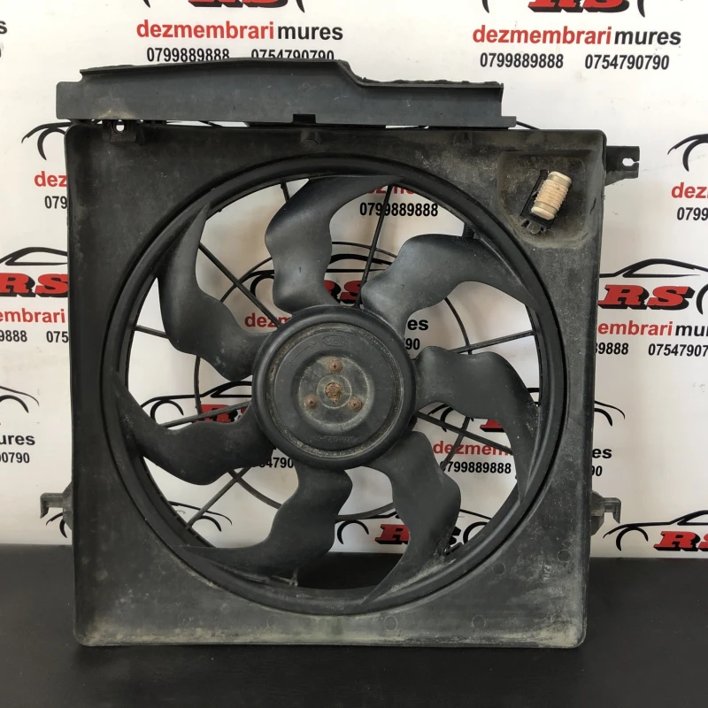 Electroventilator / Hyundai Santa Fe Santa Fe 2012 / Motor, racire si evacuare