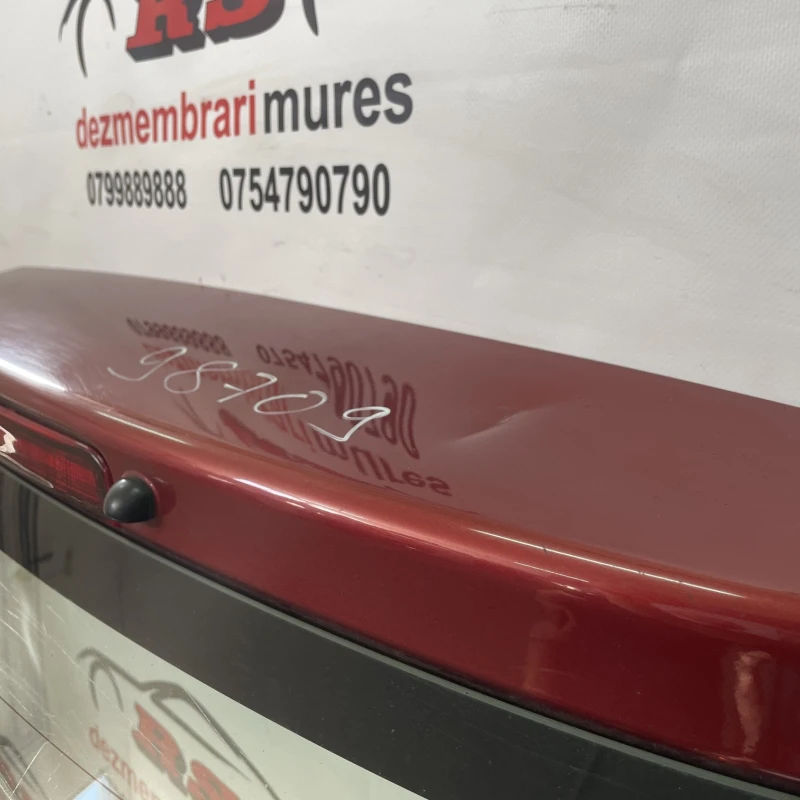 Haion / Toyota Yaris XP130 2014 / Caroserie, oglinzi si faruri