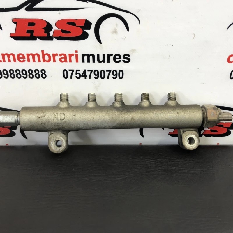 Rampa injectoare cu senzor / Nissan Navara D40 2006 / Motor, racire si evacuare