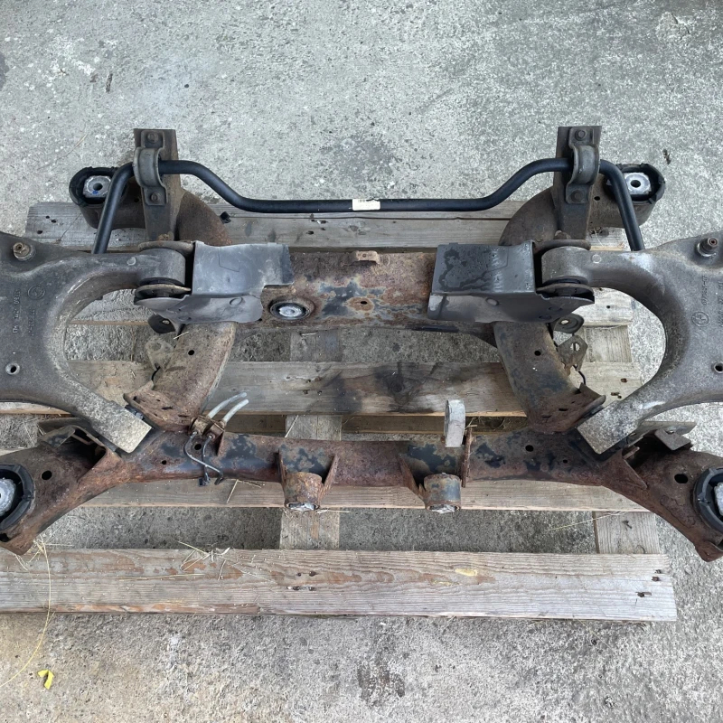 Punte spate BMW 