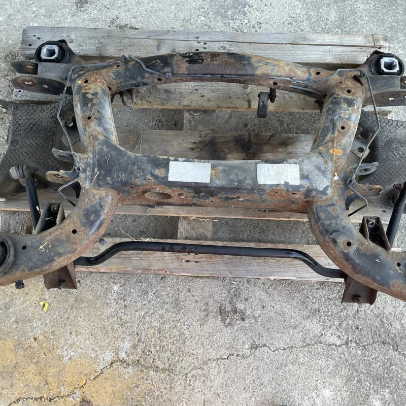 Punte spate / BMW X5 E70 2012 / Caroserie, oglinzi si faruri