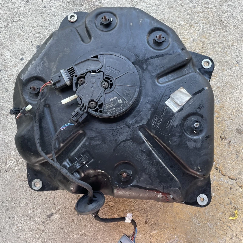 Rezervor adblue / Mercedes-Benz E Class W212 2016 / Motor, racire si evacuare