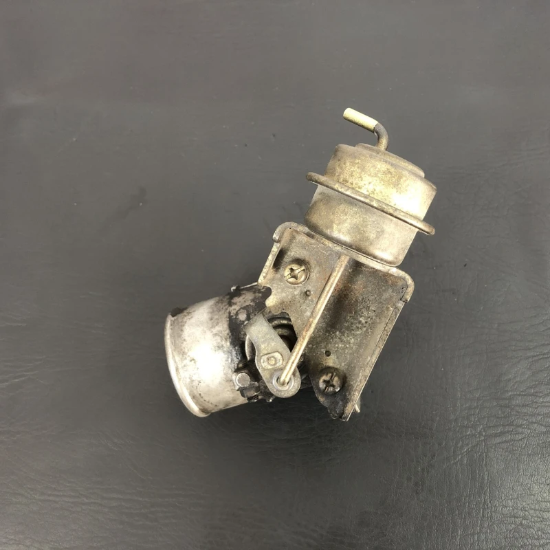 Clapeta de acceleratie / Nissan Navara D40 2006 / Motor, racire si evacuare