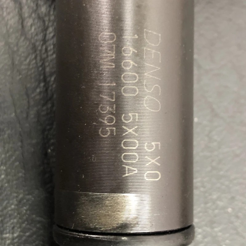 Injector / Nissan Navara D40 2011 / Motor, racire si evacuare