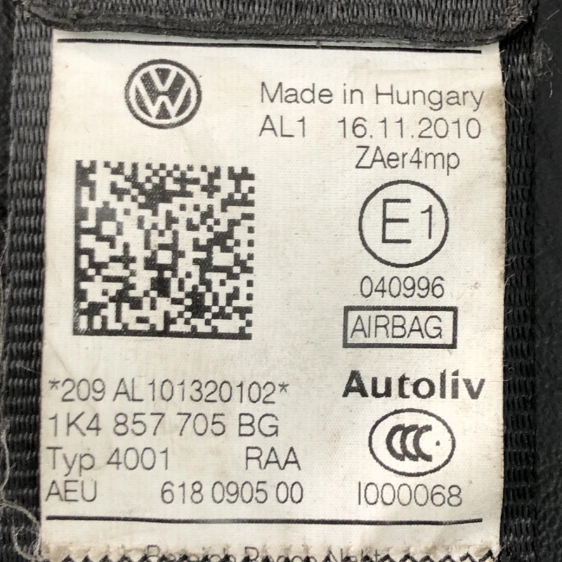 Centura stanga fata / Volkswagen Golf MK6 2011 / Interior
