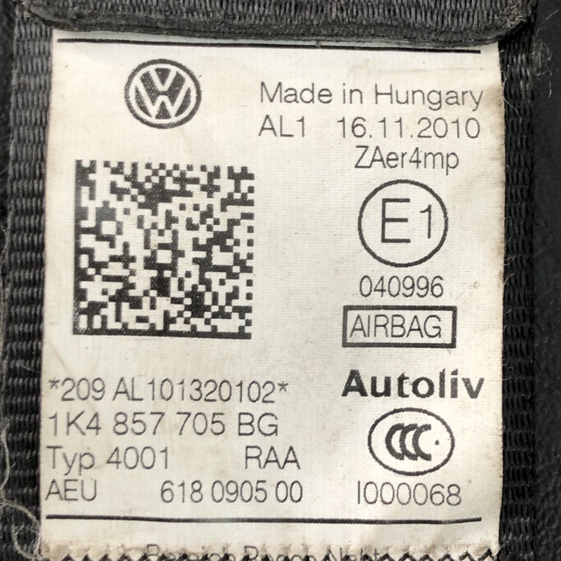 Centura stanga fata / Volkswagen Golf MK6 2011 / Interior