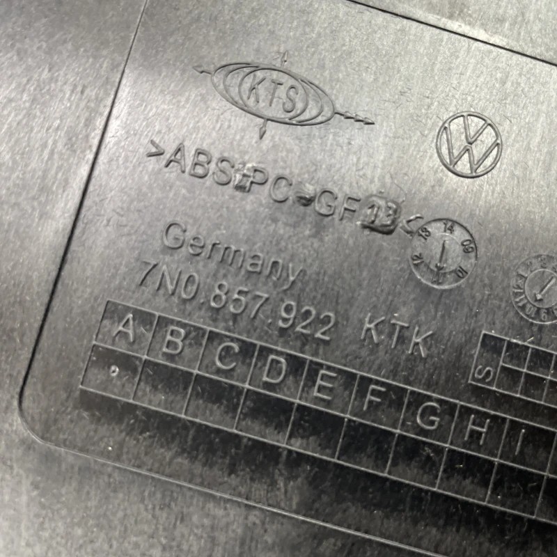 Torpedou / Volkswagen Sharan 7N 2013 / Interior