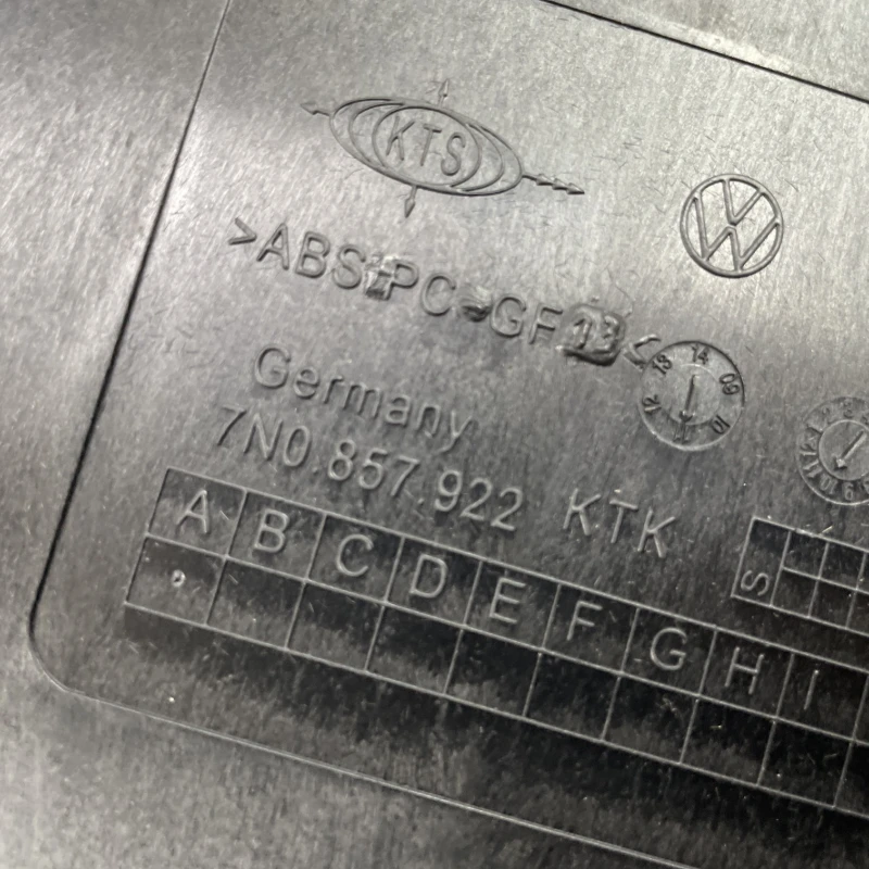 Torpedou / Volkswagen Sharan 7N 2013 / Interior